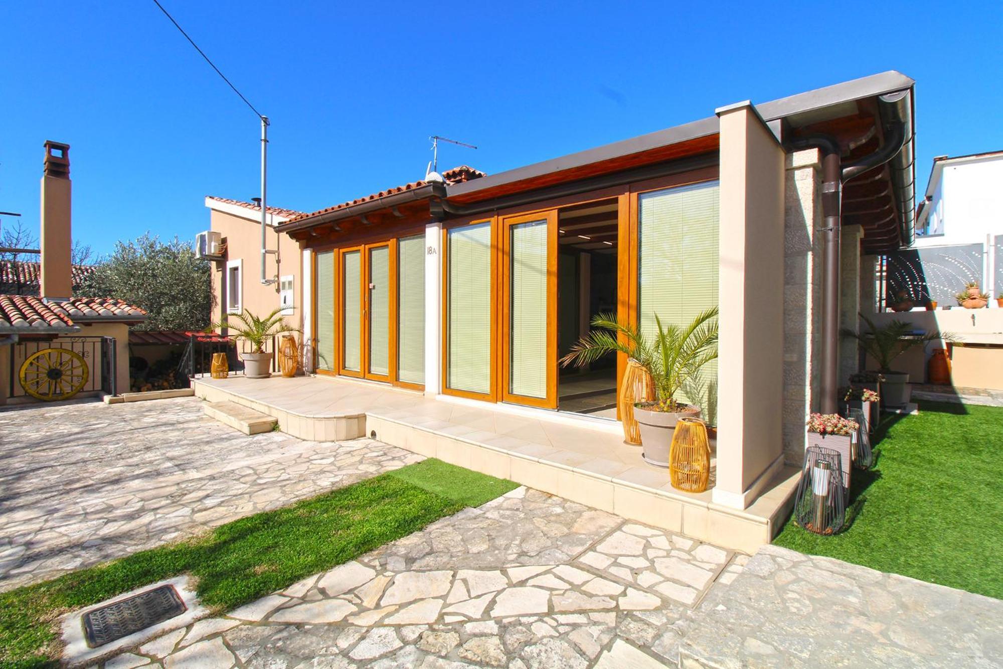 Apartments Kristina 1531 Πούλα Εξωτερικό φωτογραφία